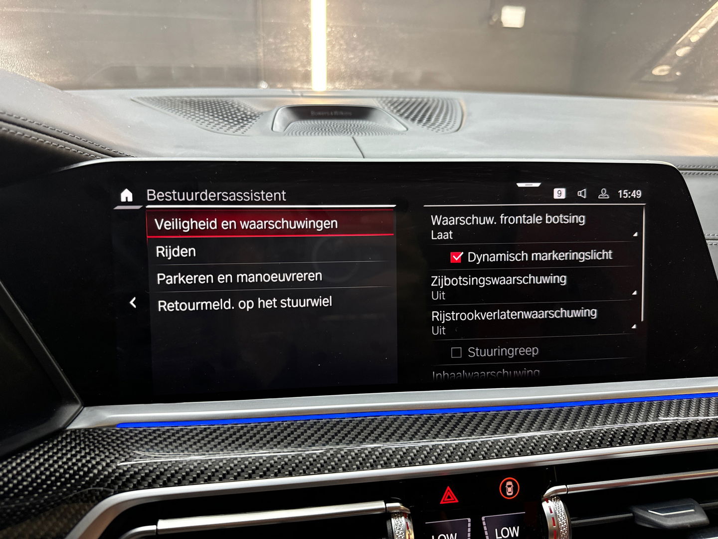 BMW X5 M Competition Pano|Carbon|B&W|Trekhaak|HuD|Massage