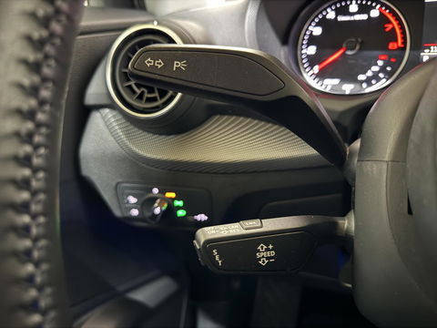 Audi Q2 30 TFSI S-Line Black Edition DSG Navi Cruise Sfeer NAP