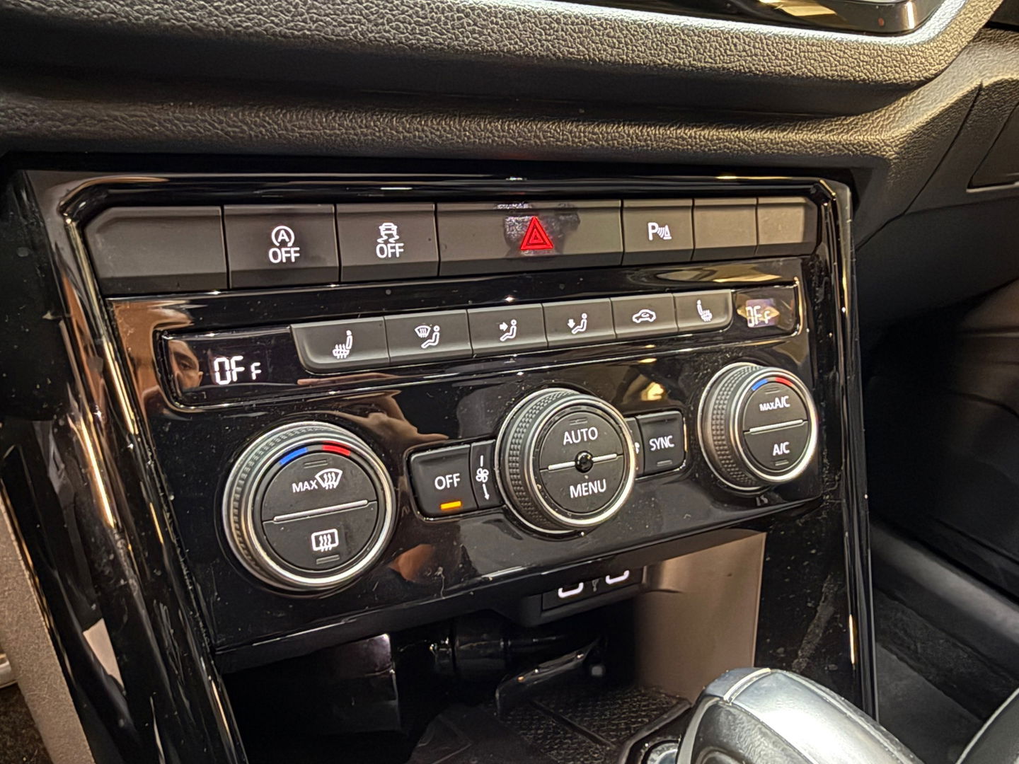 Volkswagen T-Roc 2.0 TSI 4Motion R Pano|Akra|Beats|Keyless