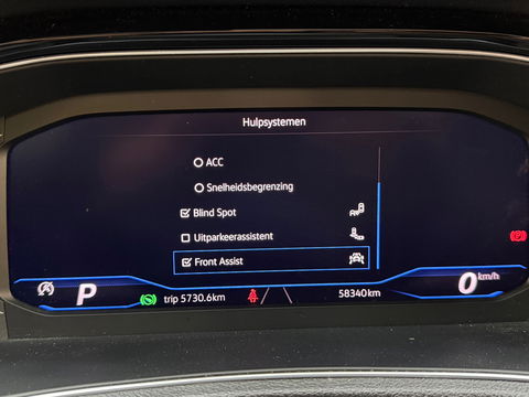 Volkswagen T-Roc 2.0 TSI 4Motion R Pano|Akra|Beats|Keyless