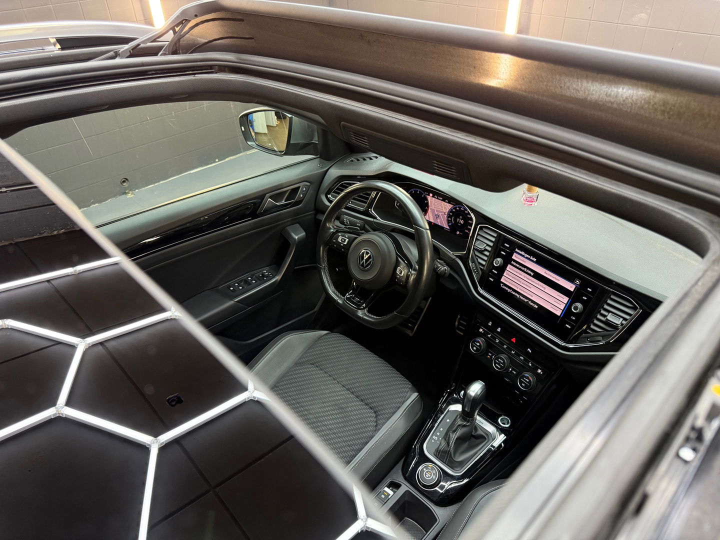 Volkswagen T-Roc 2.0 TSI 4Motion R Pano|Akra|Beats|Keyless