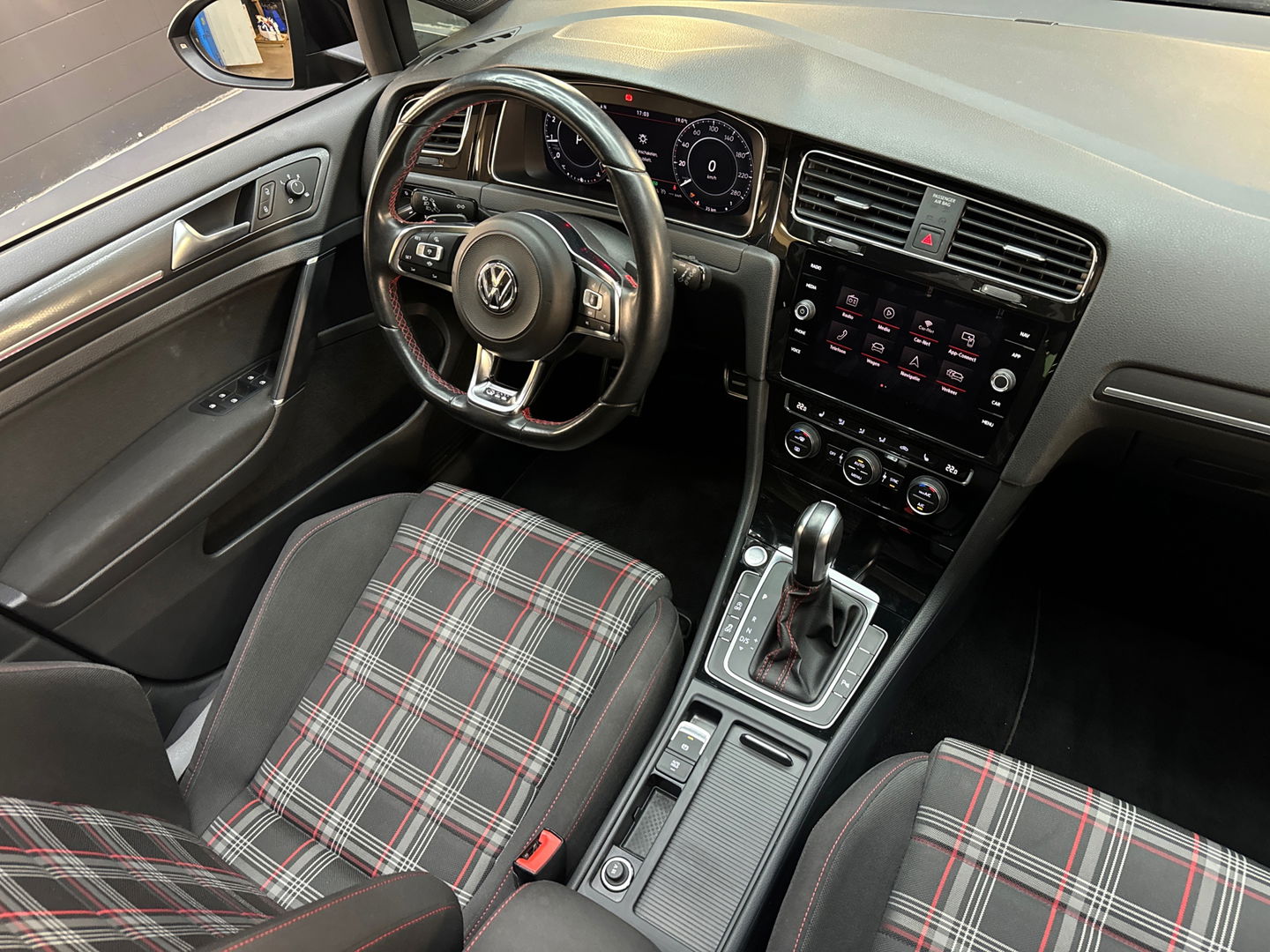 Volkswagen Golf 2.0 TSI GTI Performance Pano|Keyles|Trekhaak