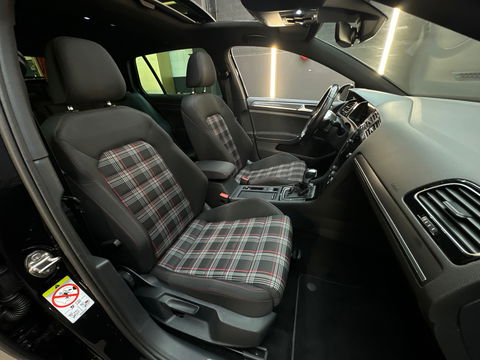 Volkswagen Golf 2.0 TSI GTI Performance Pano|Keyles|Trekhaak