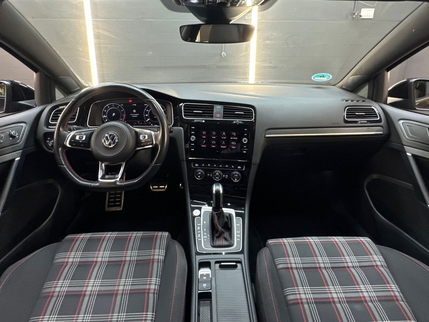 Volkswagen Golf 2.0 TSI GTI Performance Pano|Keyles|Trekhaak