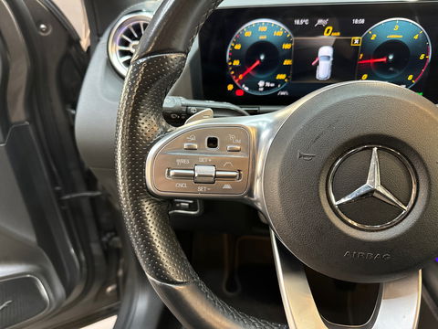 Mercedes-Benz GLA 220 d AMG Pano|Memory|Leer|Burmester