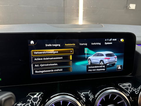 Mercedes-Benz GLA 220 d AMG Pano|Memory|Leer|Burmester