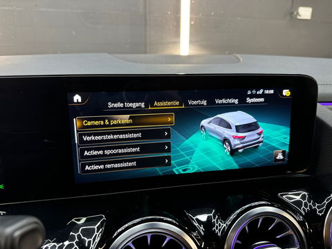 Mercedes-Benz GLA 220 d AMG Pano|Memory|Leer|Burmester