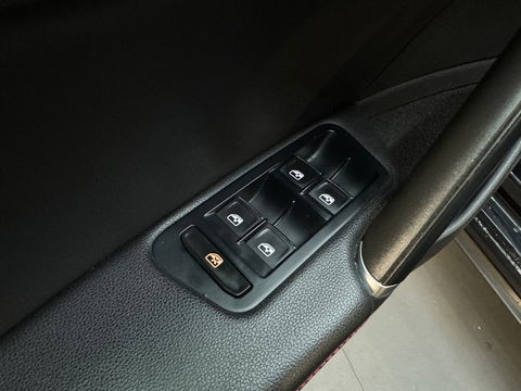 Volkswagen Golf 2.0 TSI GTI Performance Pano|Dyna|DCC|Camera