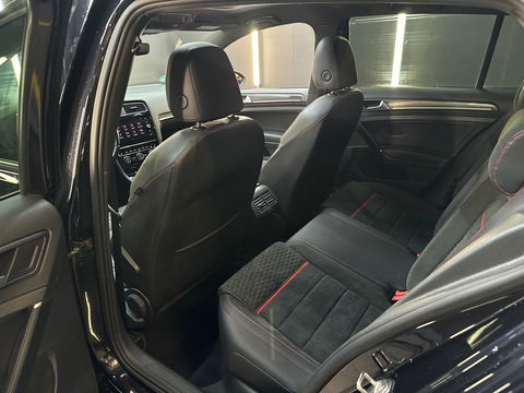 Volkswagen Golf 2.0 TSI GTI Performance Pano|Dyna|DCC|Camera