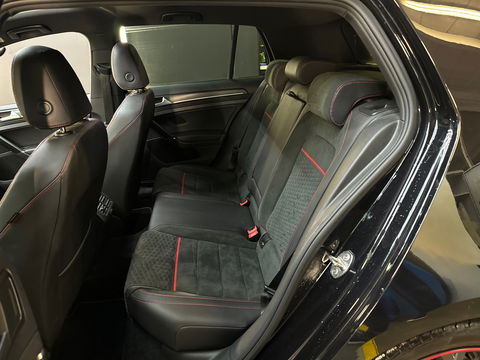 Volkswagen Golf 2.0 TSI GTI Performance Pano|Dyna|DCC|Camera
