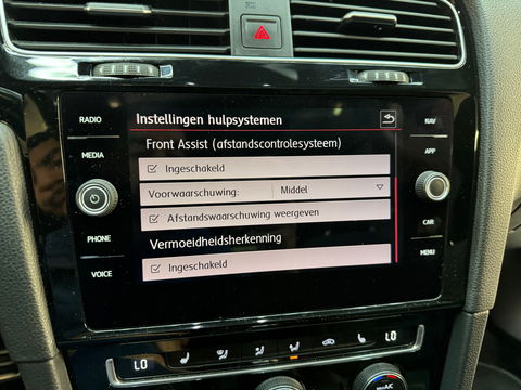 Volkswagen Golf 2.0 TSI GTI Performance Pano|Dyna|DCC|Camera