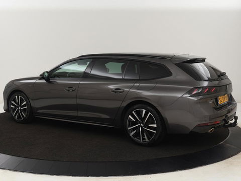 Peugeot 508 1.6 HYbrid 225 GT | Trekhaak | Stoelverwarming | Adaptive cruise | Carplay | Sfeerverlichting | Half leder | Navigatie | Camera | Keyess | PHEV | Plug In