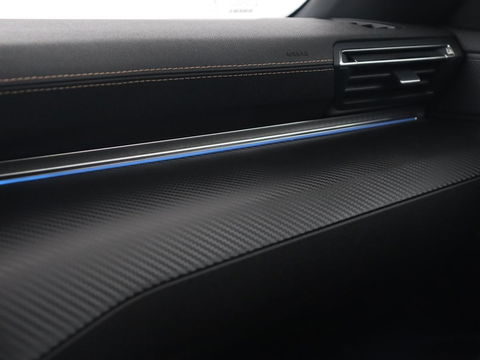Peugeot 508 1.6 HYbrid 225 GT | Trekhaak | Stoelverwarming | Adaptive cruise | Carplay | Sfeerverlichting | Half leder | Navigatie | Camera | Keyess | PHEV | Plug In