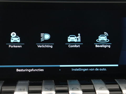 Peugeot 508 1.6 HYbrid 225 GT | Trekhaak | Stoelverwarming | Adaptive cruise | Carplay | Sfeerverlichting | Half leder | Navigatie | Camera | Keyess | PHEV | Plug In