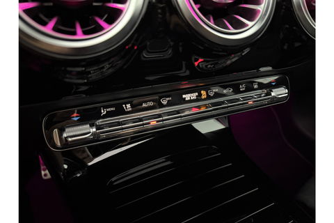 Mercedes-Benz A-Klasse 250 e AMG Limited | Panoramadak | Sfeerverl. | Virtual Cockpit | LED | Carplay | Camera