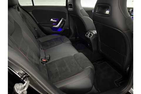 Mercedes-Benz A-Klasse 250 e AMG Limited | Panoramadak | Sfeerverl. | Virtual Cockpit | LED | Carplay | Camera