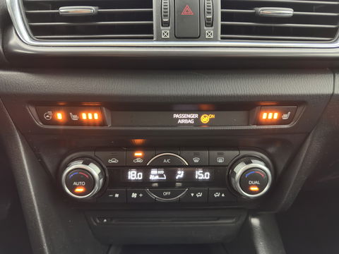 Mazda 3 2.0 SkyActiv-G 120 GT-M (INCL-BTW) *LUXURY-LEATHER | FULL-LED | ADAPTIVE-CRUISE | BLIND-SPOT |  BOSE-SOUND | CAMERA | KEYLESS | DAB+ | HEATED-SPORTSEATS | NAVI-FULLMAP | HEAD-UP | PRIVACY-GLASS | LANE-ASSIST | 18''A