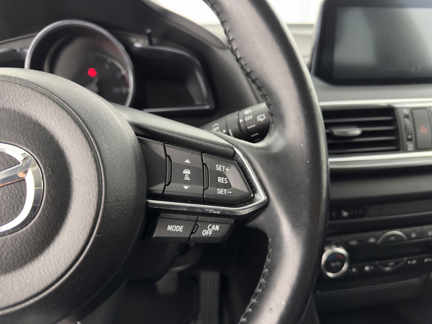 Mazda 3 2.0 SkyActiv-G 120 GT-M (INCL-BTW) *LUXURY-LEATHER | FULL-LED | ADAPTIVE-CRUISE | BLIND-SPOT |  BOSE-SOUND | CAMERA | KEYLESS | DAB+ | HEATED-SPORTSEATS | NAVI-FULLMAP | HEAD-UP | PRIVACY-GLASS | LANE-ASSIST | 18''A