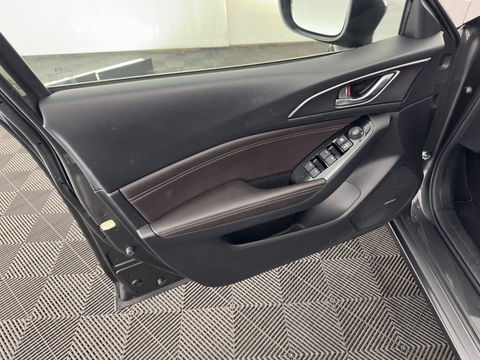 Mazda 3 2.0 SkyActiv-G 120 GT-M (INCL-BTW) *LUXURY-LEATHER | FULL-LED | ADAPTIVE-CRUISE | BLIND-SPOT |  BOSE-SOUND | CAMERA | KEYLESS | DAB+ | HEATED-SPORTSEATS | NAVI-FULLMAP | HEAD-UP | PRIVACY-GLASS | LANE-ASSIST | 18''A