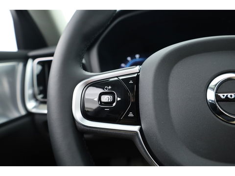 Volvo S60 T8 Recharge Ultimate Dark | B&W | Pano | Massage | Stoelventi. | HUD | Memory seats | Pilot Assist