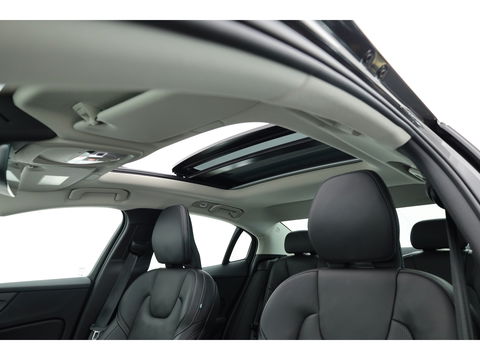 Volvo S60 T8 Recharge Ultimate Dark | B&W | Pano | Massage | Stoelventi. | HUD | Memory seats | Pilot Assist