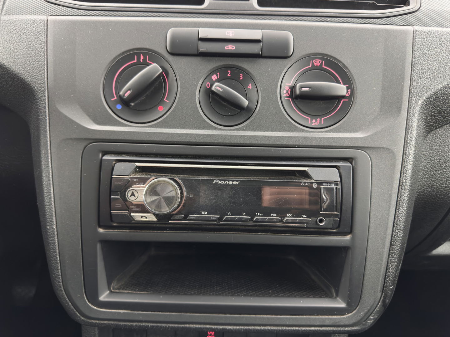 Volkswagen Caddy 1.4 TGI L2H1 EcoFuel Maxi *CRUISE | PDC | COMFORT-SEATS | RADIO-CD/MP3*