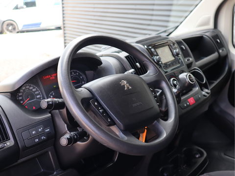Peugeot Boxer 2.0 BlueHDI 131pk Euro 6 L2H2 -Trekhaak - Navi - Cruise - Airco