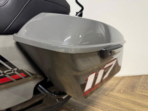 Harley Davidson Tour 117 FLHXSE Street Glide CVO