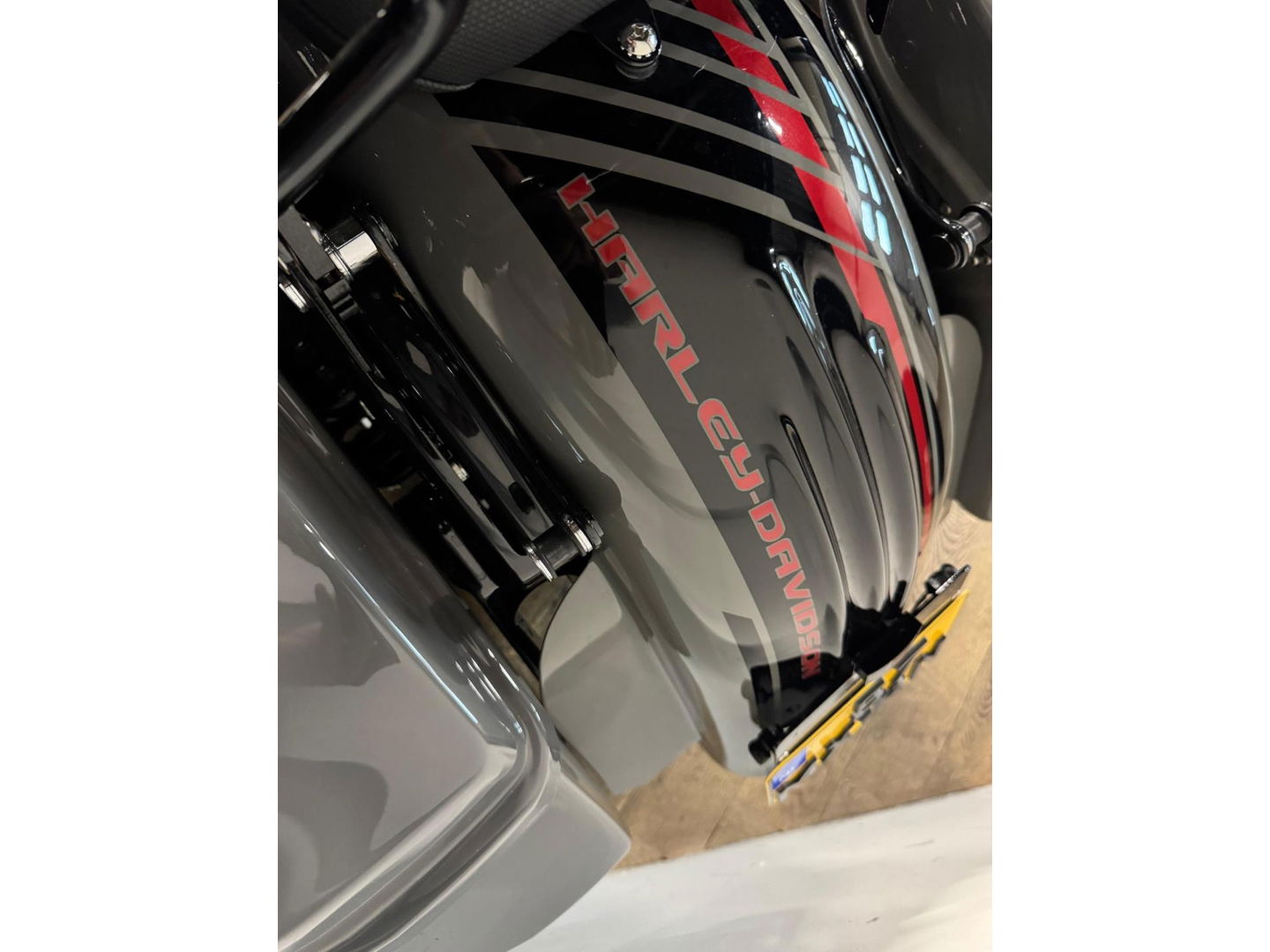 Harley Davidson Tour 117 FLHXSE Street Glide CVO