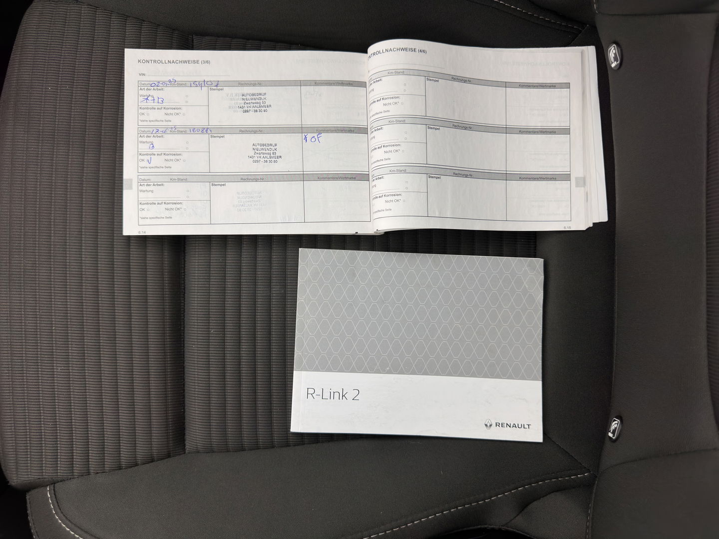 Renault Grand Scénic 1.3 TCe Business Zen [ 7-Pers. ] (INCL-BTW) *NAVI-FULLMAP | COMFORT-SEATS | DIGI-COCKPIT | ECC | PDC | CRUISE | PRIVACY-GLASS | DAB | CARPLAY*