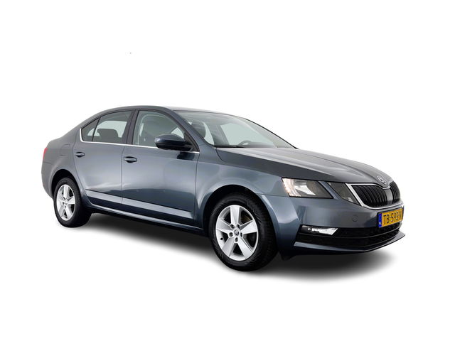 Škoda Octavia - 1.6 TDI Greentech Ambition Business *LEATHER-FABRIC | NAVI-FULLMAP | HEATED-COMFORTSEATS | ECC | TOWBAR | PRIVACY-GLASS | PARKPILOT | CRUISE | 16''ALU *