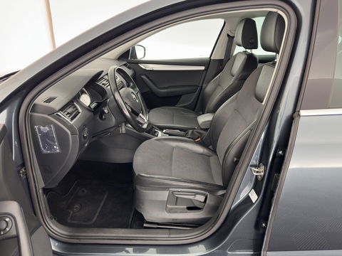 Škoda Octavia 1.6 TDI Greentech Ambition Business *LEATHER-FABRIC | NAVI-FULLMAP | HEATED-COMFORTSEATS | ECC | TOWBAR | PRIVACY-GLASS | PARKPILOT | CRUISE | 16''ALU *