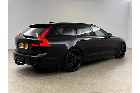 Volvo V90 2.0 T4 190PK R-Design | LED | Harman/Kardon | Trekhaak | Camera | Memory seats | Carplay | 20"LMV