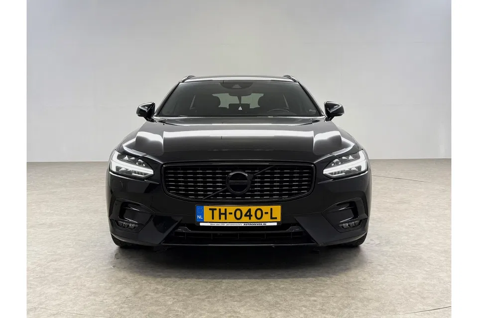 Volvo V90 2.0 T4 190PK R-Design | LED | Harman/Kardon | Trekhaak | Camera | Memory seats | Carplay | 20"LMV