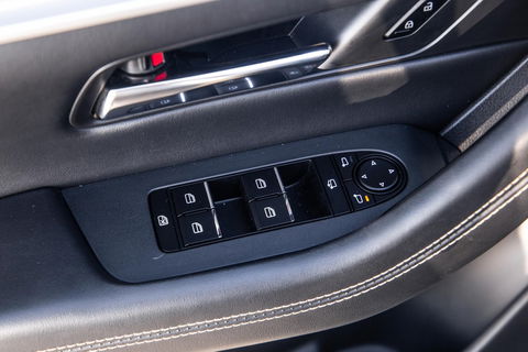 Mazda CX-60 2.5 e-SkyActiv PHEV Exclusive-Line CARPLAY / PANORAMA DAK / ADAPTIVE CRUISE / NAVI / TREKHAAK