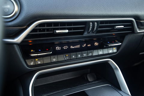 Mazda CX-60 2.5 e-SkyActiv PHEV Exclusive-Line CARPLAY / PANORAMA DAK / ADAPTIVE CRUISE / NAVI / TREKHAAK