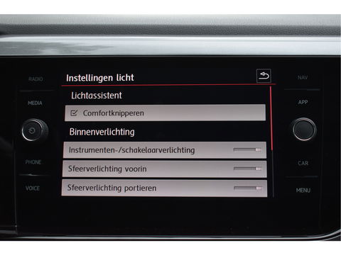 Volkswagen Polo 2.0 TSI GTI 200 pk | VIrtual cockpit | Stoelverwarming | Nav | Sfeerverlichting | LED verlichting | LM-Velgen