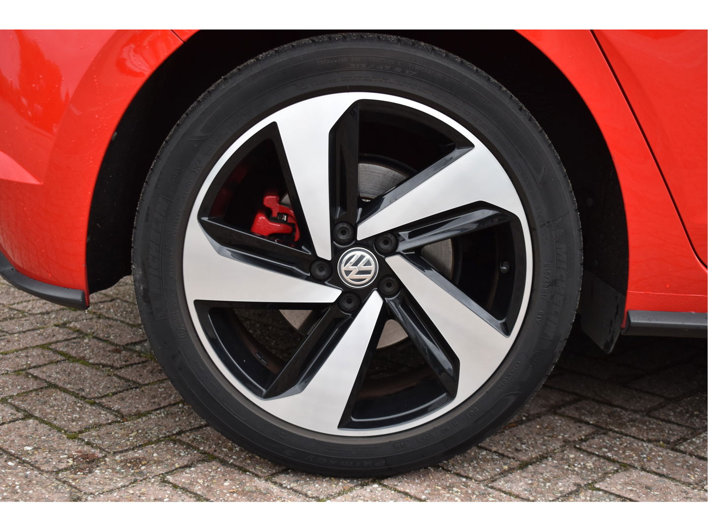 Volkswagen Polo 2.0 TSI GTI 200 pk | VIrtual cockpit | Stoelverwarming | Nav | Sfeerverlichting | LED verlichting | LM-Velgen