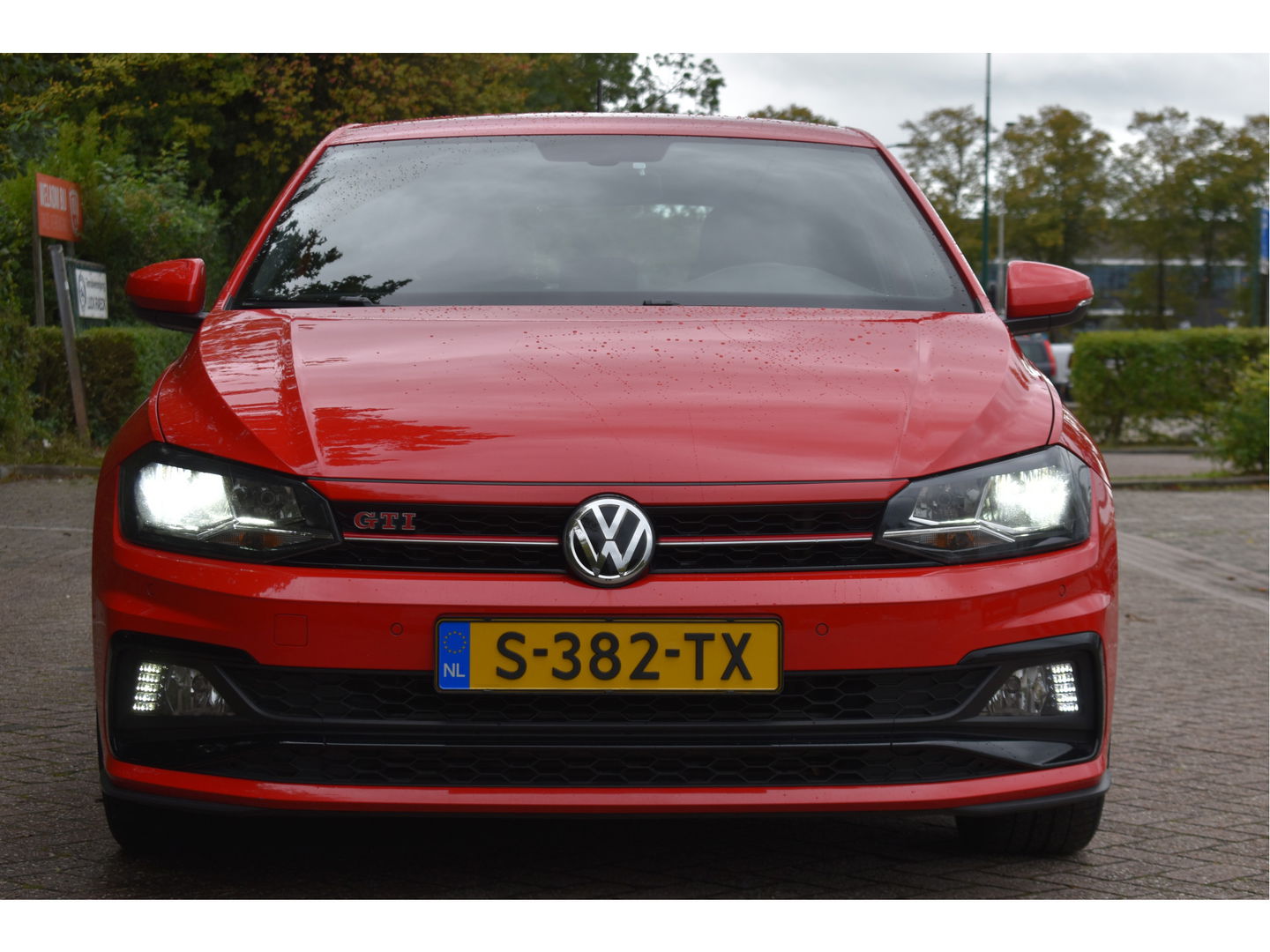 Volkswagen Polo 2.0 TSI GTI 200 pk | VIrtual cockpit | Stoelverwarming | Nav | Sfeerverlichting | LED verlichting | LM-Velgen