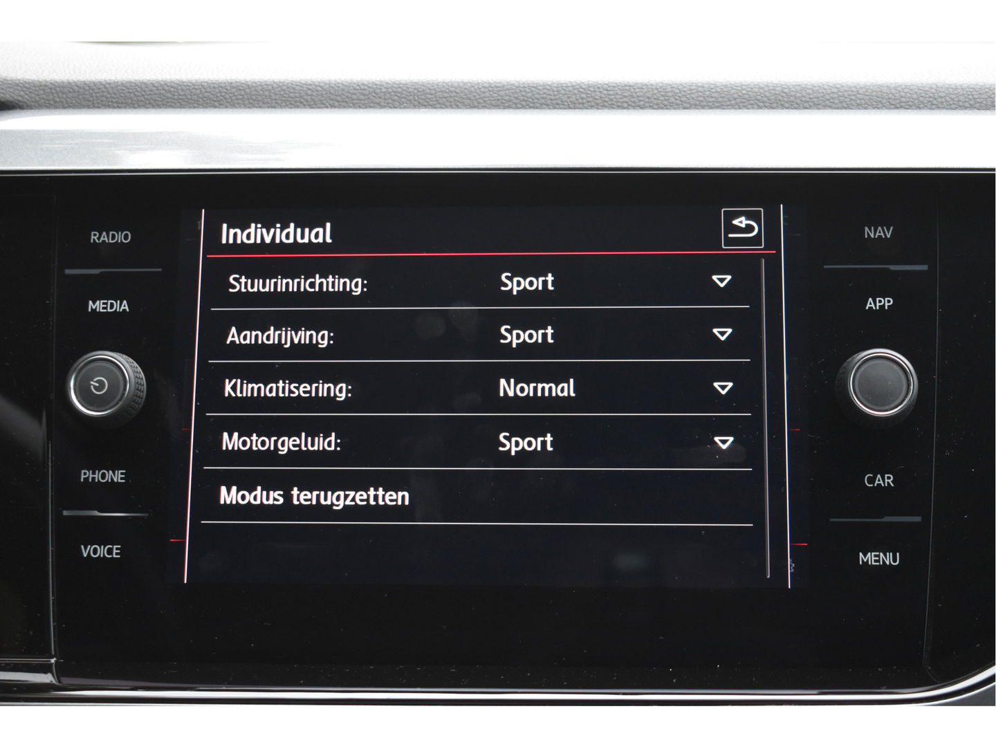 Volkswagen Polo 2.0 TSI GTI 200 pk | VIrtual cockpit | Stoelverwarming | Nav | Sfeerverlichting | LED verlichting | LM-Velgen