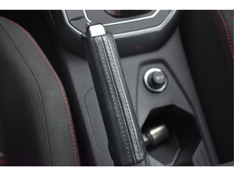 Volkswagen Polo 2.0 TSI GTI 200 pk | VIrtual cockpit | Stoelverwarming | Nav | Sfeerverlichting | LED verlichting | LM-Velgen