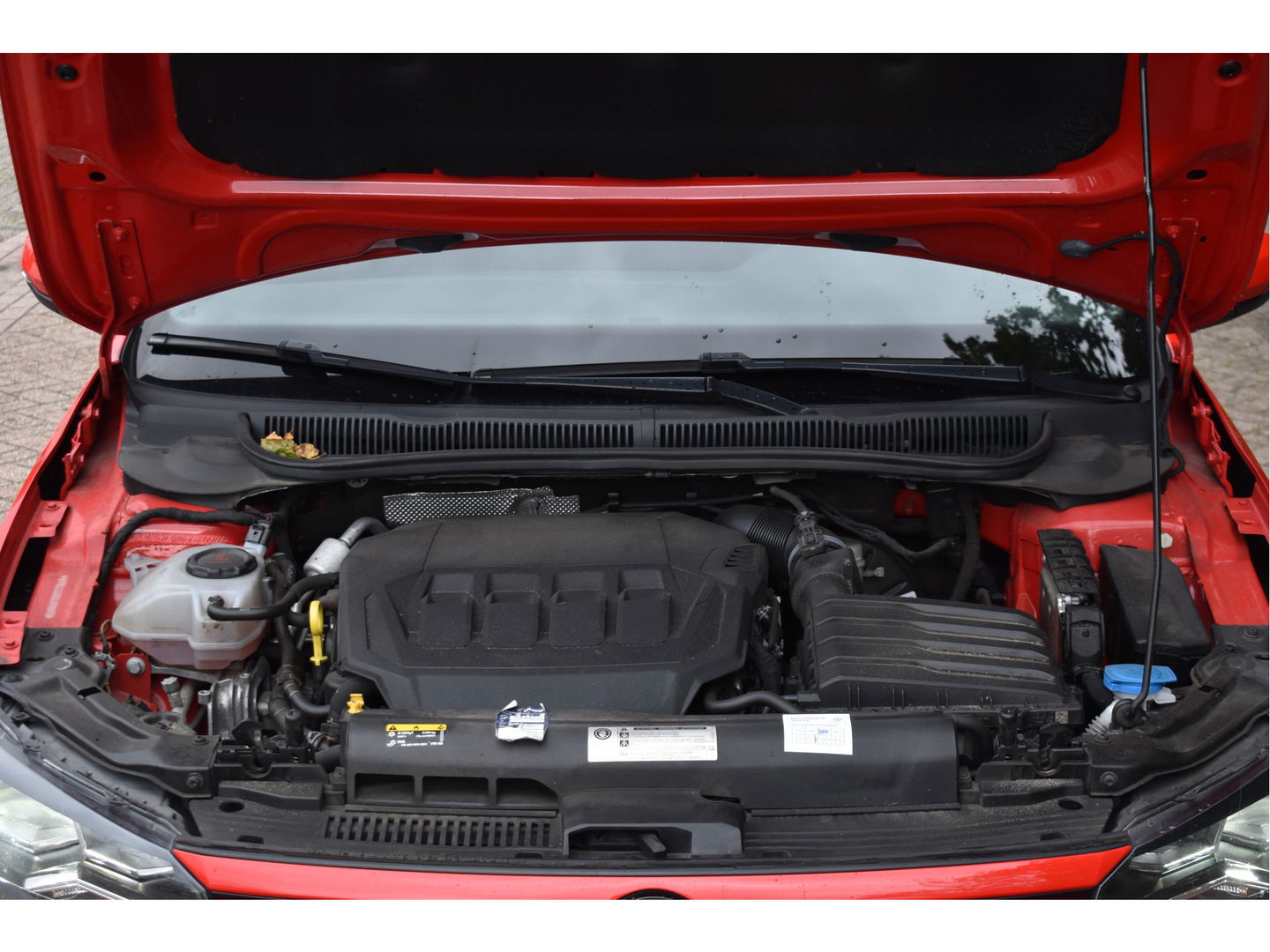 Volkswagen Polo 2.0 TSI GTI 200 pk | VIrtual cockpit | Stoelverwarming | Nav | Sfeerverlichting | LED verlichting | LM-Velgen