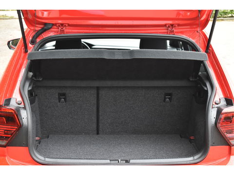 Volkswagen Polo 2.0 TSI GTI 200 pk | VIrtual cockpit | Stoelverwarming | Nav | Sfeerverlichting | LED verlichting | LM-Velgen