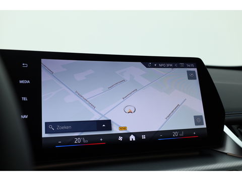 BMW iX1 eDrive20 67 kWh M Sport | Adapt. Cruise | Keyless | Apple CarPlay | Camera | Stoelverw. | Elek. Kofferbak