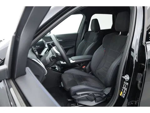 BMW iX1 eDrive20 67 kWh M Sport | Adapt. Cruise | Keyless | Apple CarPlay | Camera | Stoelverw. | Elek. Kofferbak