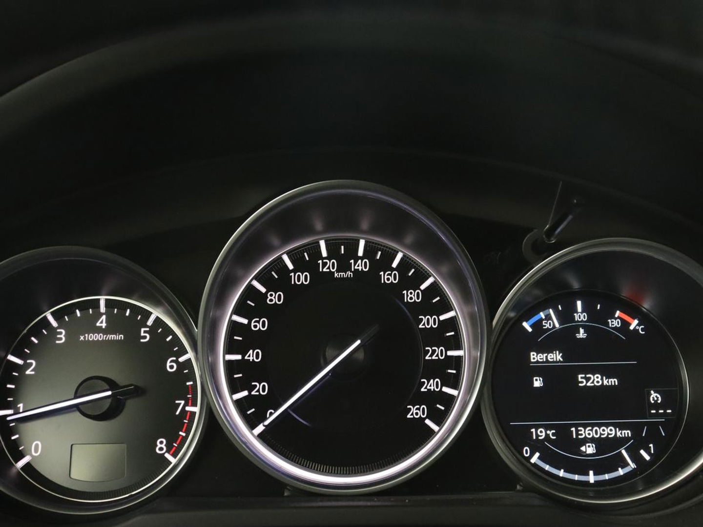 Mazda CX-5 2.0 SkyActiv-G 165 Comfort | Trekhaak | Stoelverwarming | Carplay | Full LED | Stuurverwarming | Navigatie | Keyless | Dodehoek detectie | 19'' lichtmetalen velgen