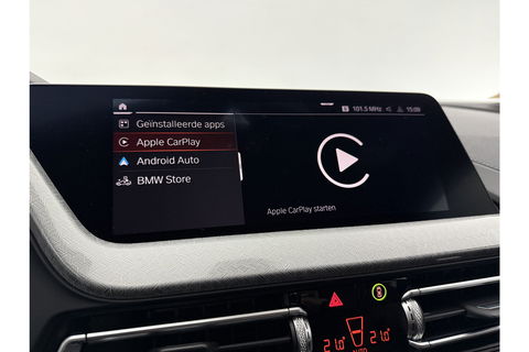 BMW 1-serie 118i M-Sport | Camera | Kuipstoelen | LED | Carplay | Virtual Cockpit | Stoel/Stuurverw. | 19''LMV