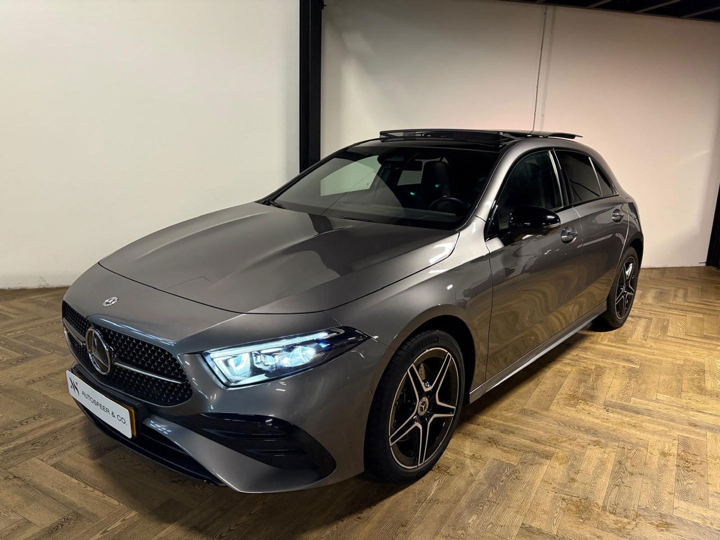 Mercedes-Benz A-Klasse 250 e AMG PANO HUD MEMORY VOL'