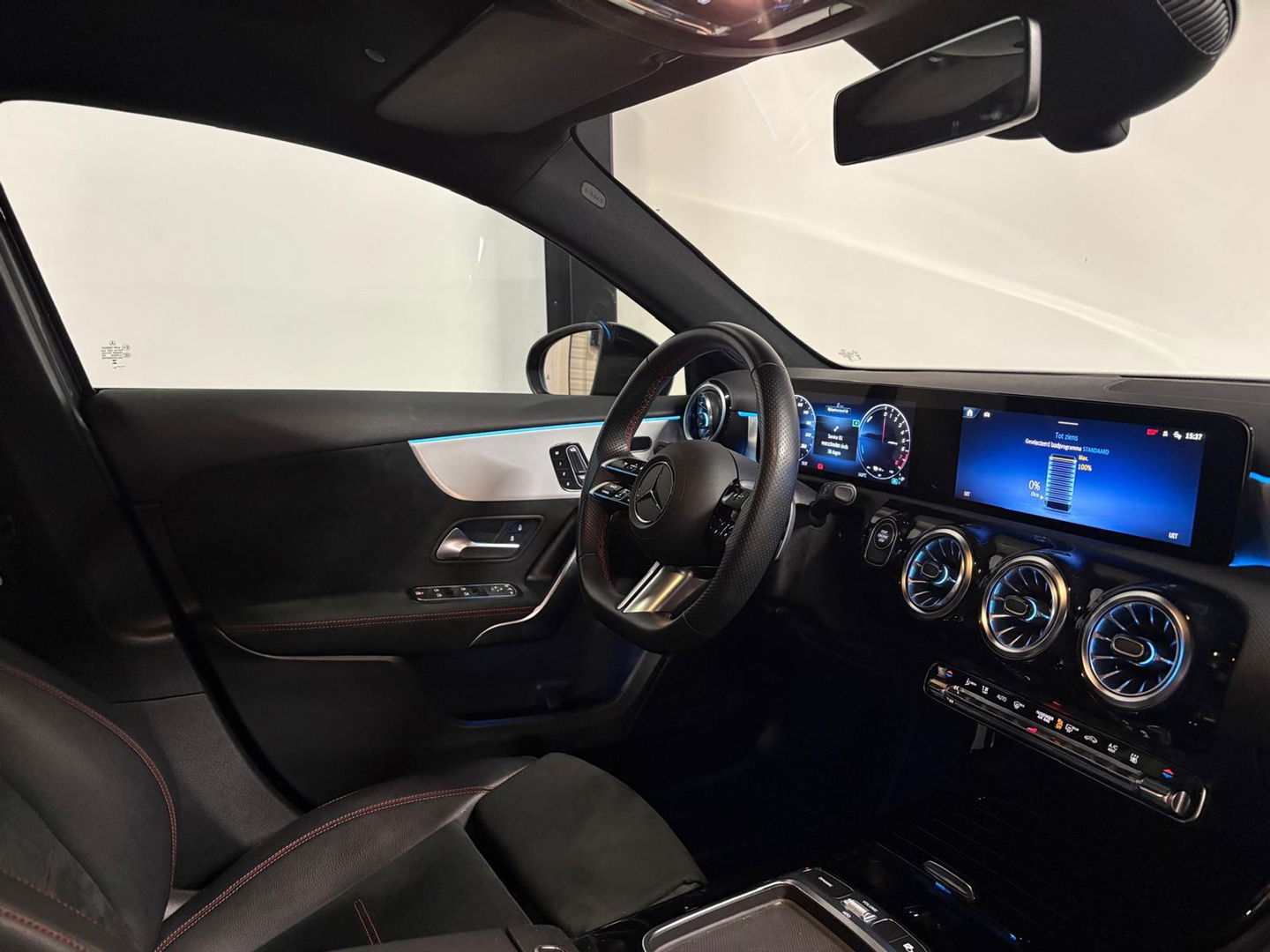 Mercedes-Benz A-Klasse 250 e AMG PANO HUD MEMORY VOL'