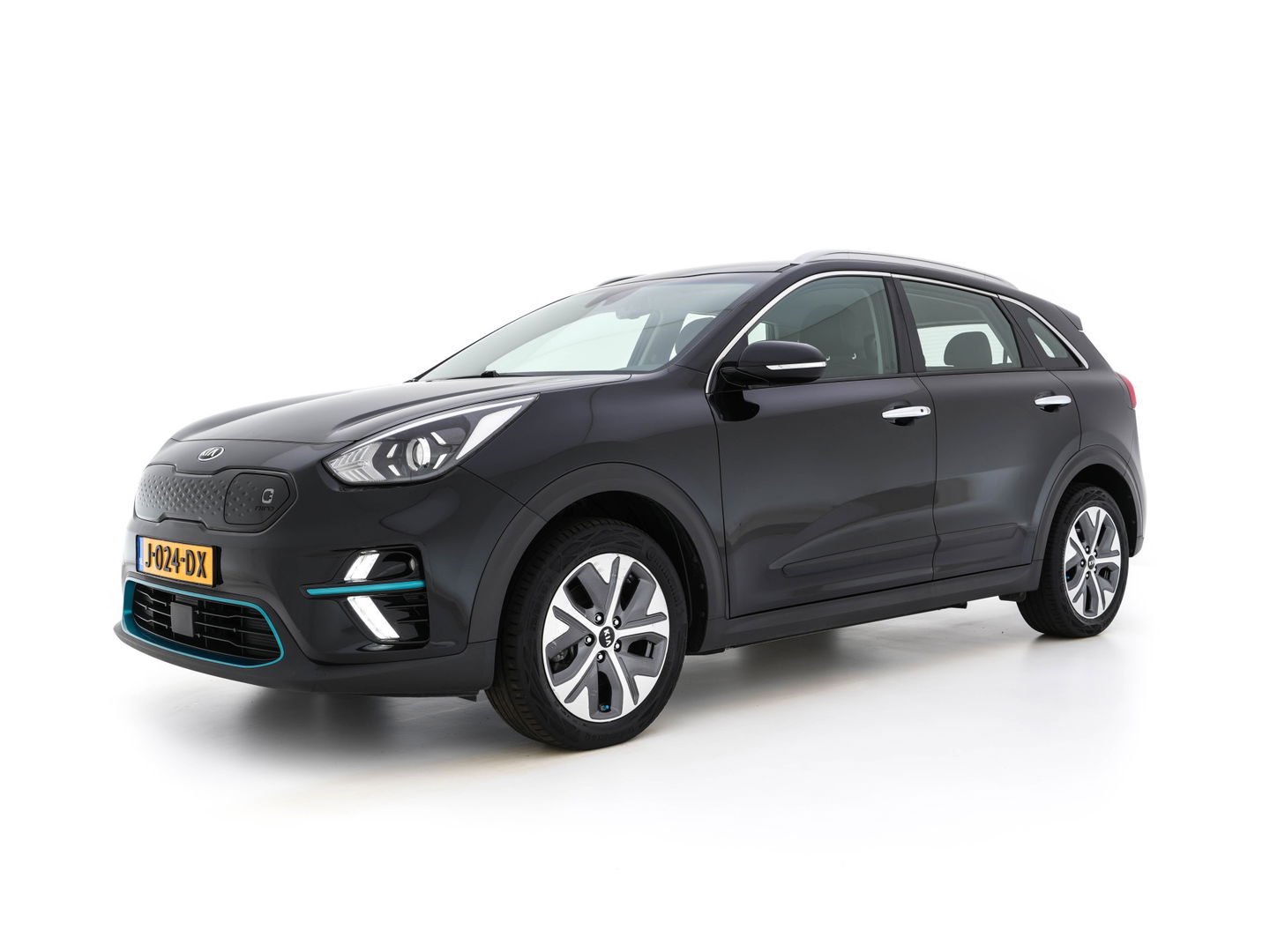 Kia e-Niro DynamicLine 64 kWh [ 3-Fase ] (INCL-BTW)  Aut. *LEATHER-FABRIC | NAVI-FULLMAP | AMBIENT-LIGHT | DAB+ | ADAPTIVE-CRUISE | CAMERA | HEATED-COMFORTSEATS | KEYLESS | DIGI-COCKPIT | SHIFT-PADDLES | CARPLAY | 17"ALU*